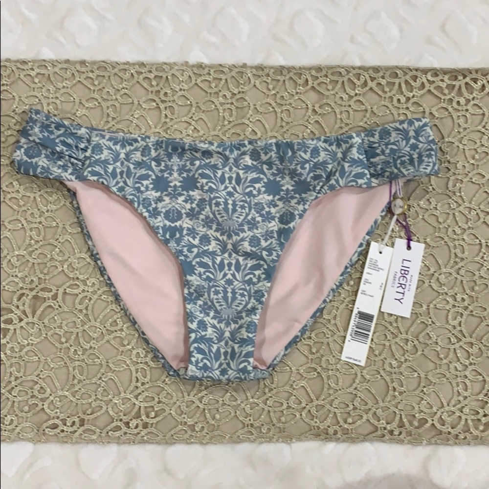 Antonio Melani Swim Bottom Size 8 NWT